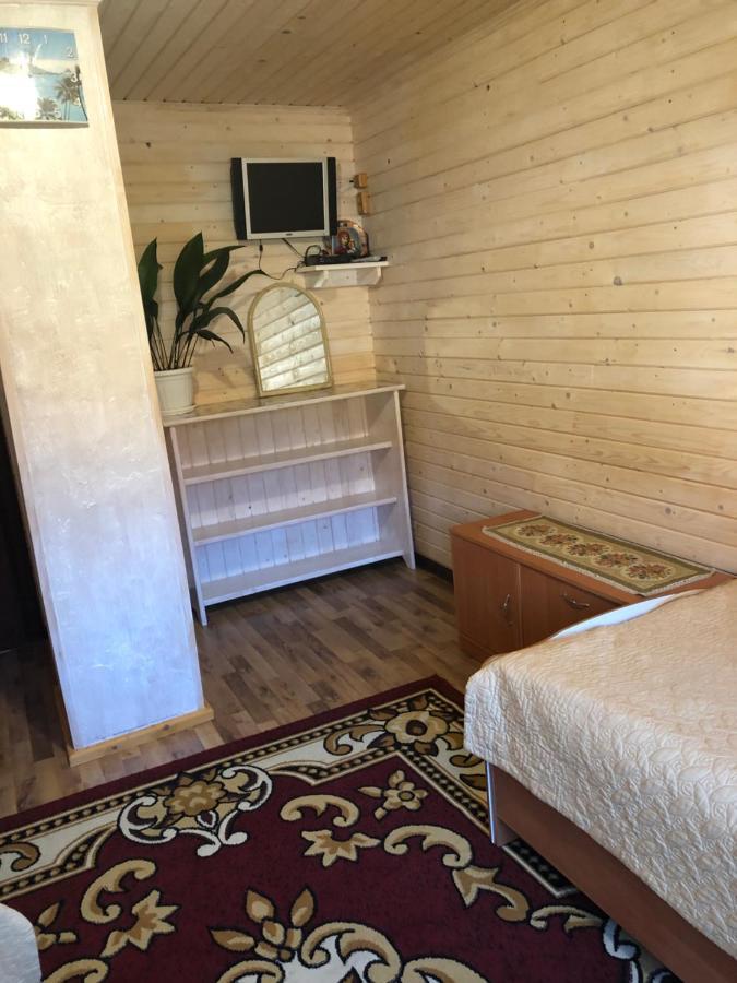 Біля Комори Pilipets Luaran gambar